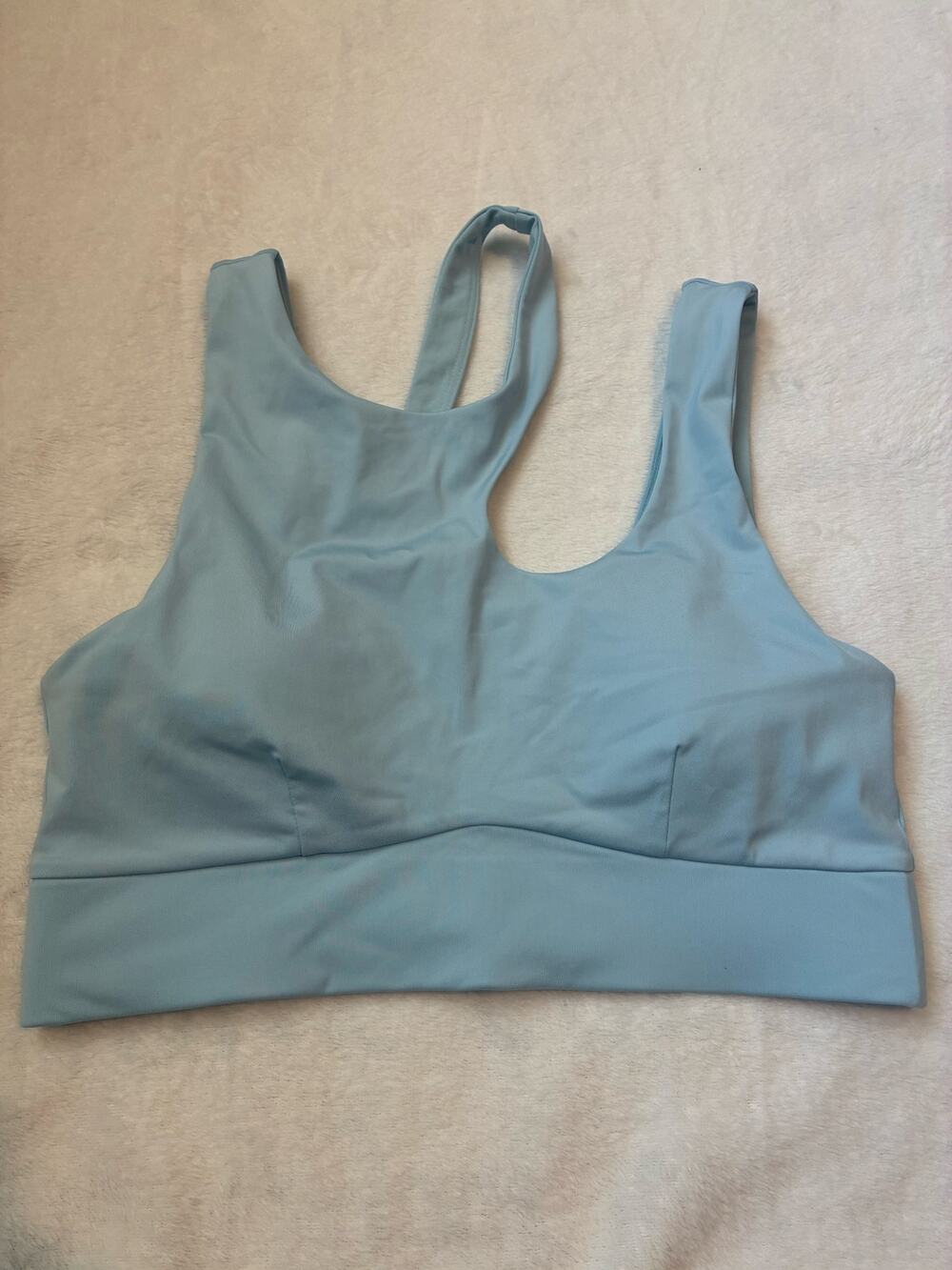 Fabletics sports bra light blue women’s size medium